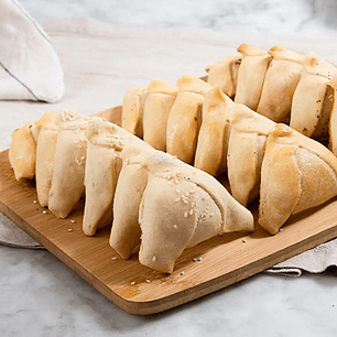 Empanaditas Cocktail Aceituna Queso Massanela 10UN