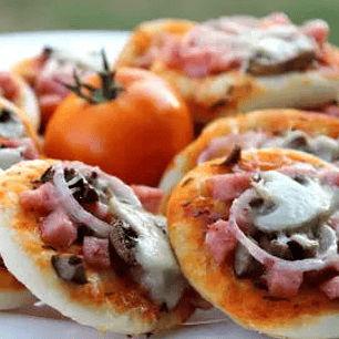 Pizzeta Cocktail Massanela Jamón Queso 10UN