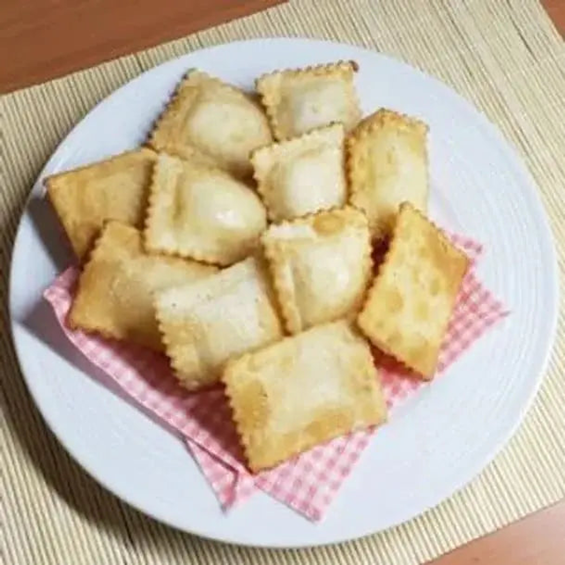 Empanaditas Ravioleras Jamón Queso para Freír Pasta Calabria 24UN 1