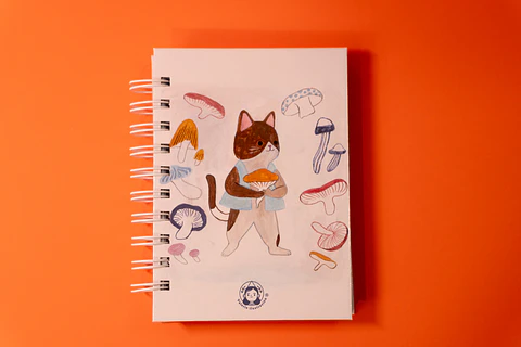 Gato y Hongos