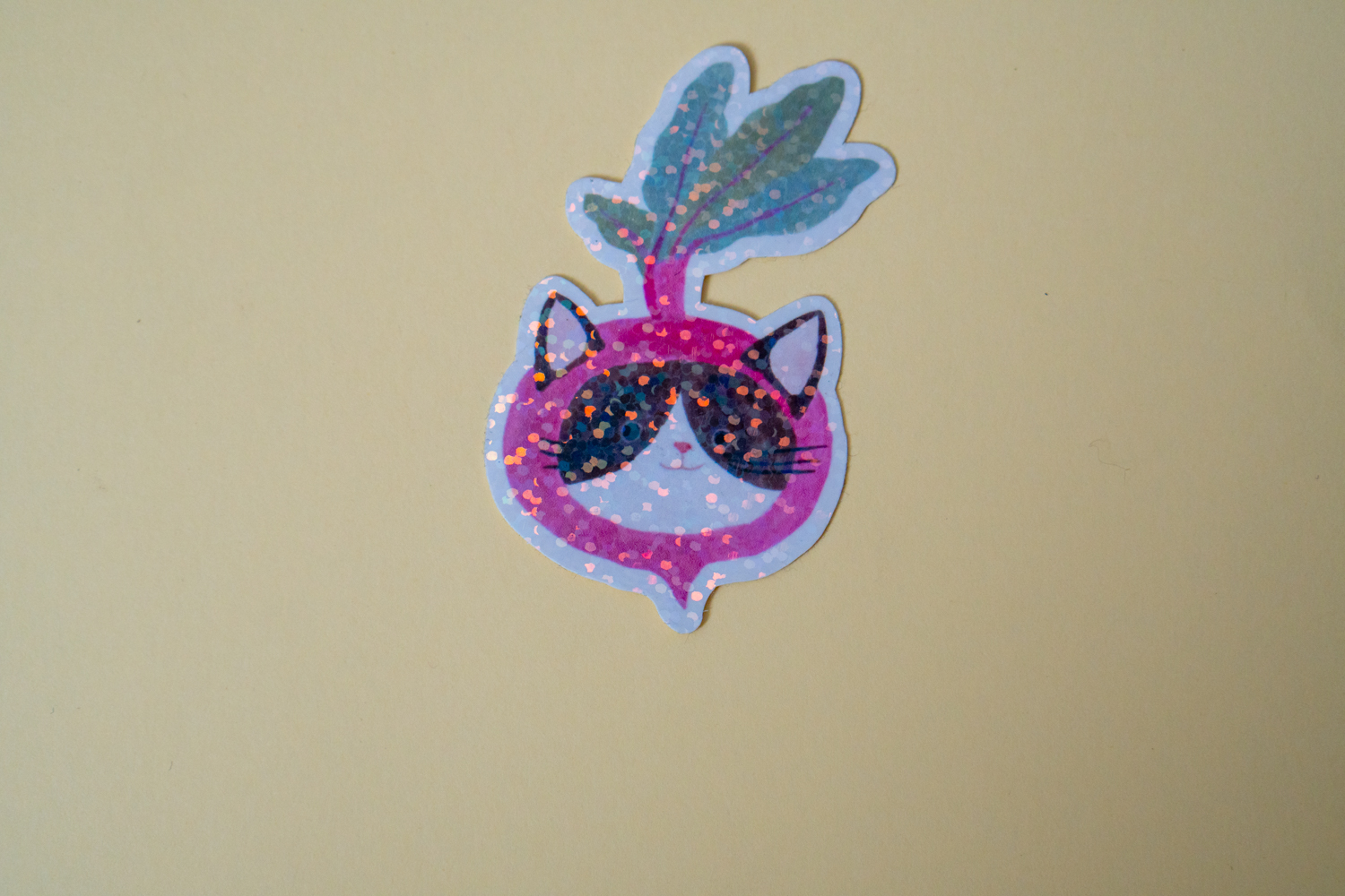Sticker Gatito Betarraga 1