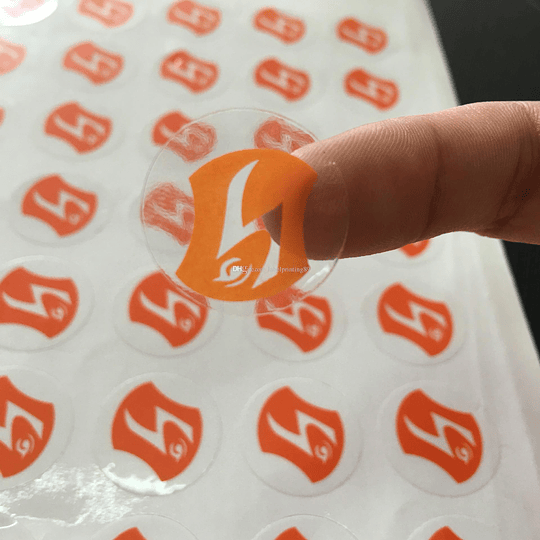 Sticker transparente troquelado 