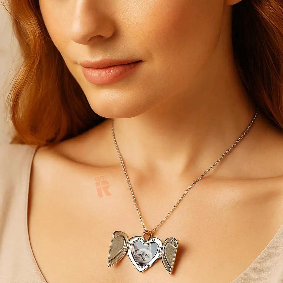 Collar corazón relicario personalizado con fotografía 3