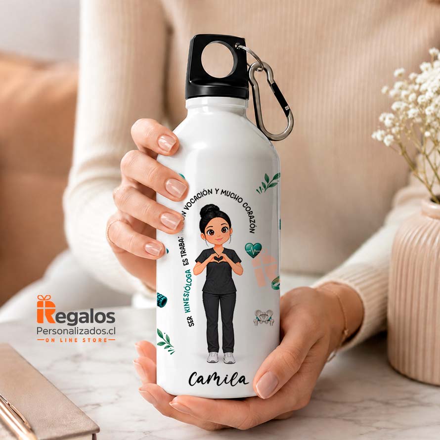 Botella de agua personalizada con diseño Kinesióloga