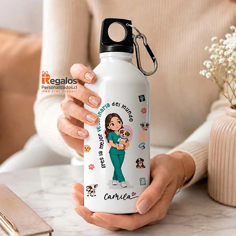 Botella de agua personalizada con diseño Veterinaria