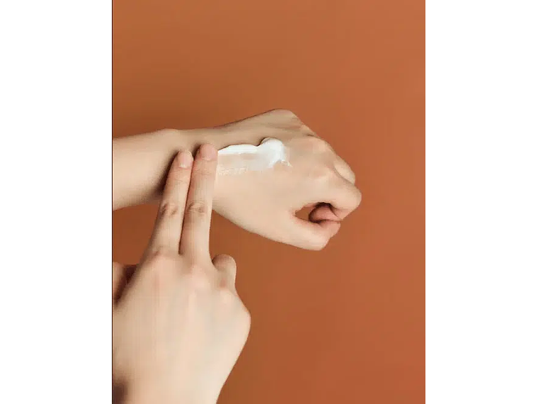 SKIN1004 | Crema Nutritiva Centella Probio-Cica Enrich - 50ml 2