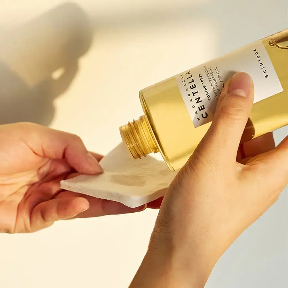 SKIN1004 Madagascar Centella Toner 210ml | Tónico calmante 3