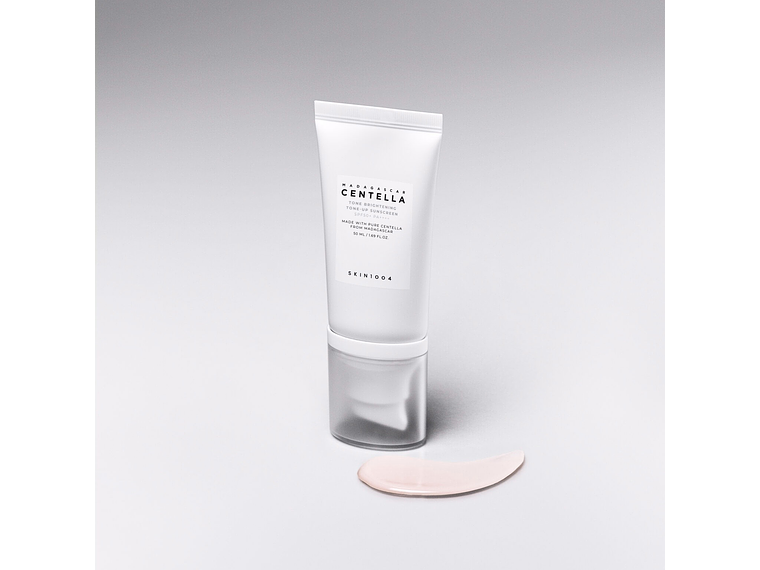 SKIN1004 | Tone Brightening Tone - Protector Solar Facial Iluminador 50+ – 50 ml 1