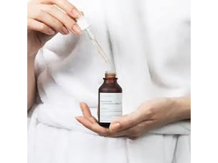 MARY&MAY | Niacinamide + Chaenomeles Sinensis – Sérum Iluminador Equilibrante - 30 ml 2