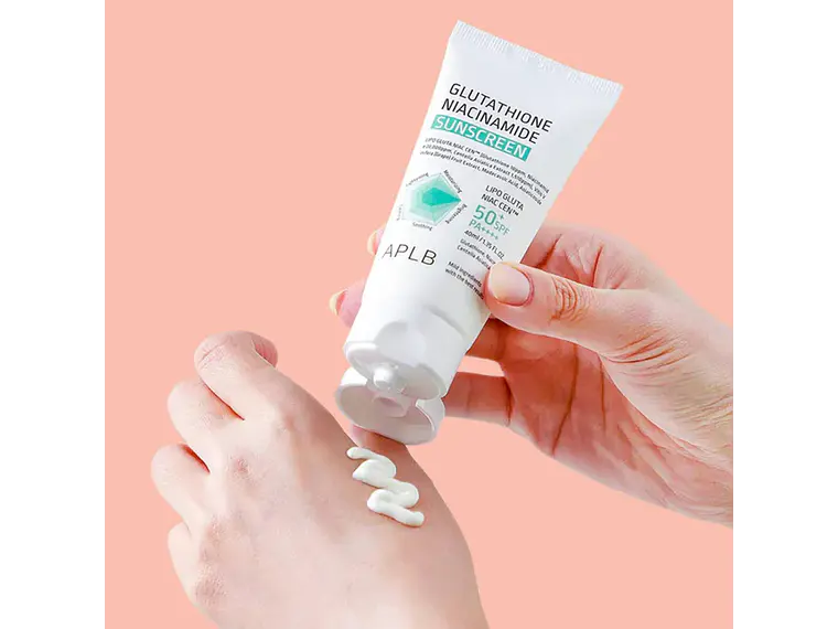 APLB | Glutathione Niacinamide - Protector solar - 40ml  2