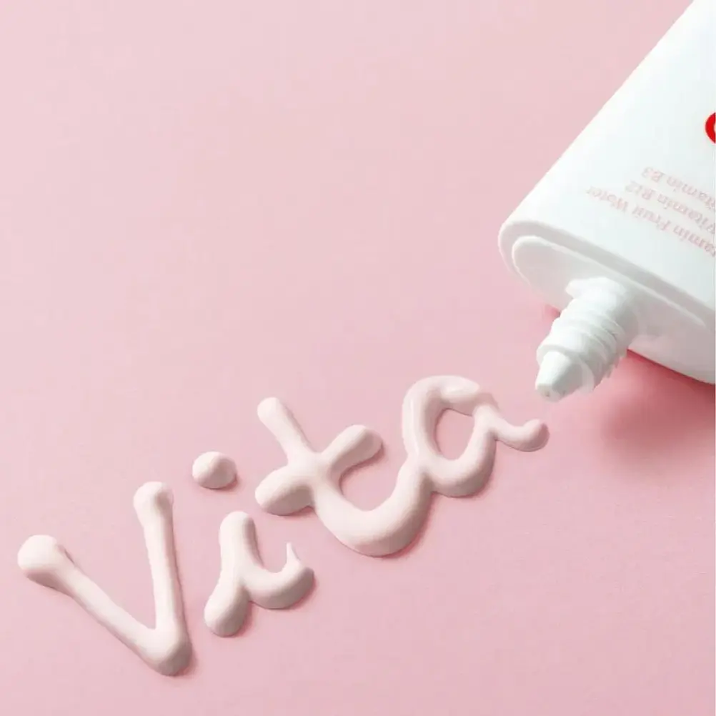 Tocobo Vita Tone Up Sun Cream SPF50+ PA++++ 50ml 3