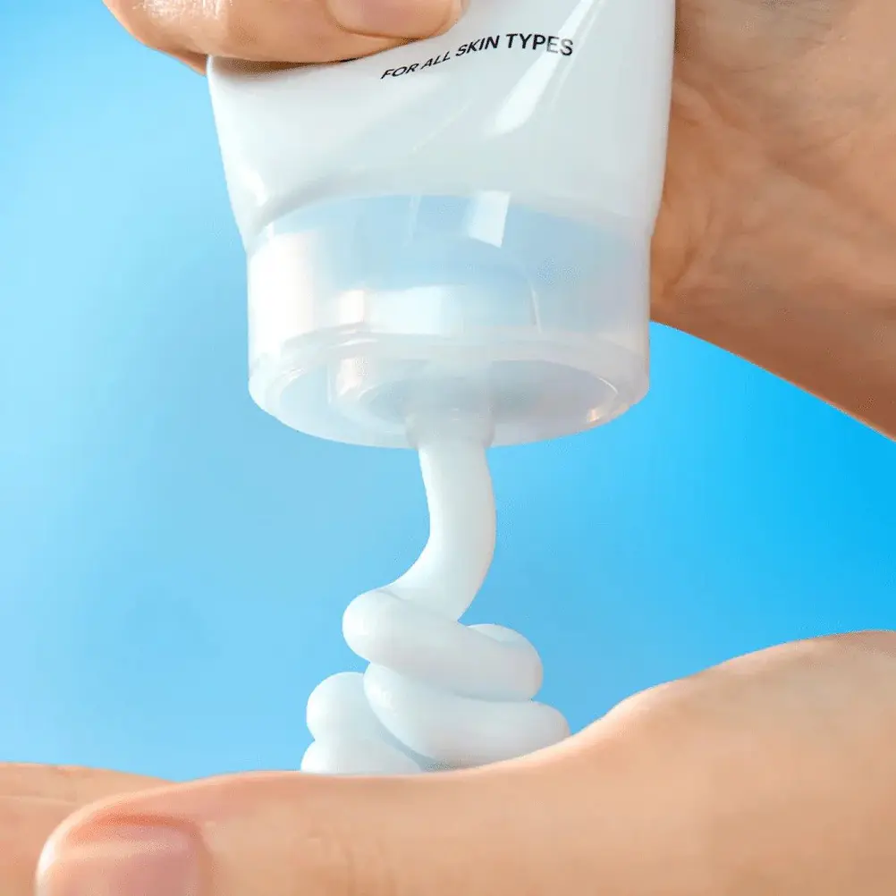 Torriden DIVE IN Low Molecular Hyaluronic Acid Cleansing Foam 30ml 2