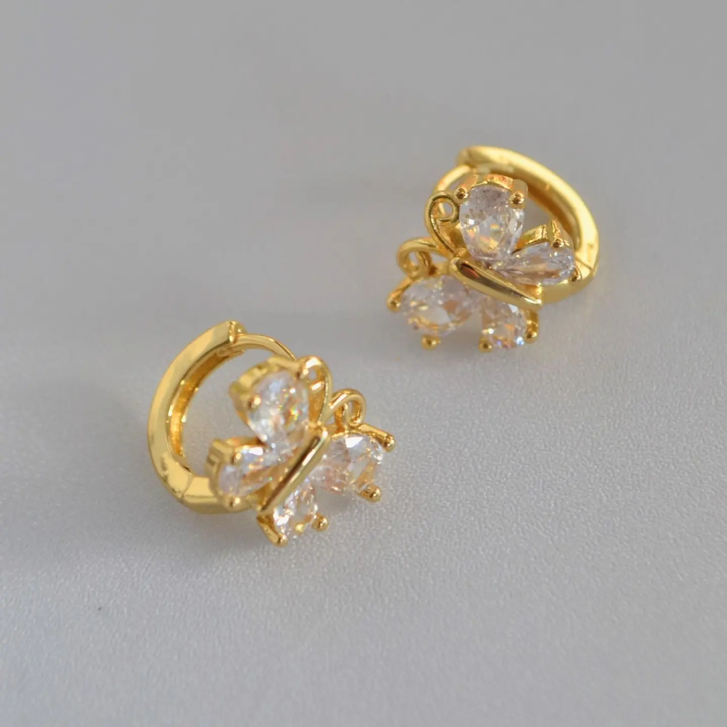 aros mariposa cristal 3