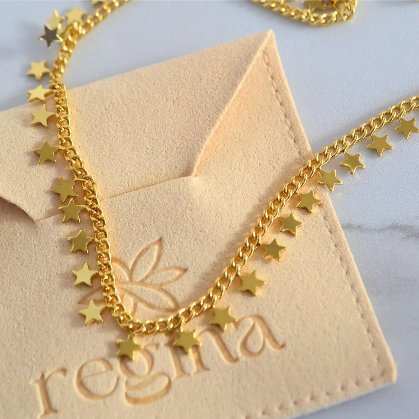 Collar estrellas gold 3
