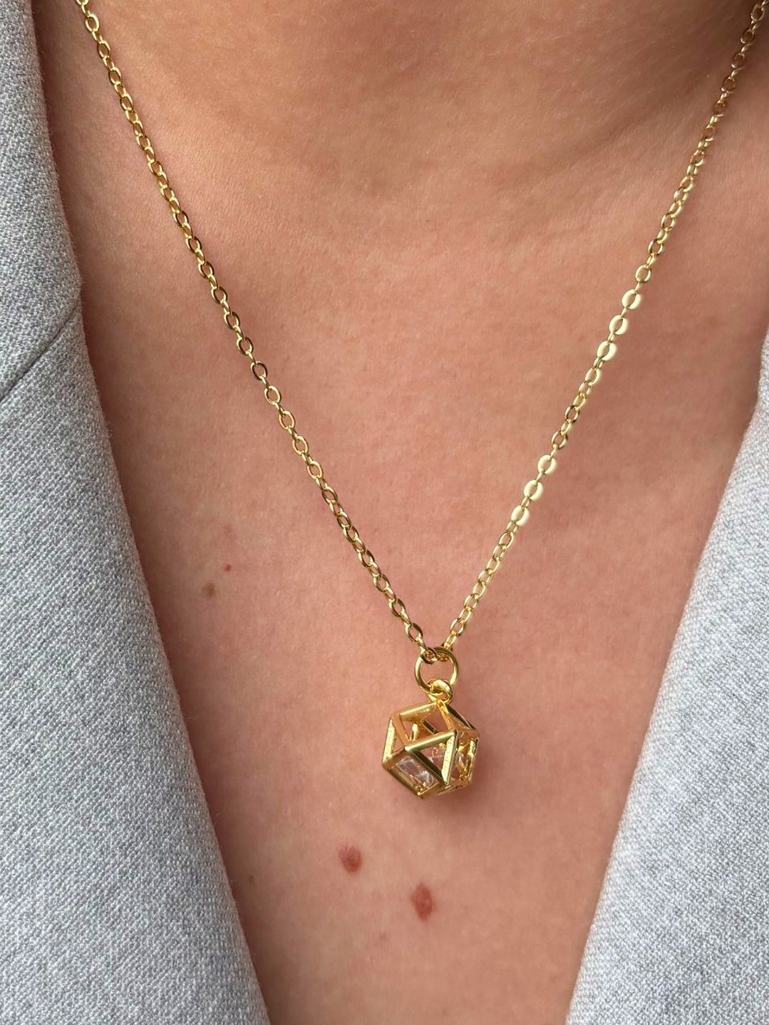 collar punto de luz 1