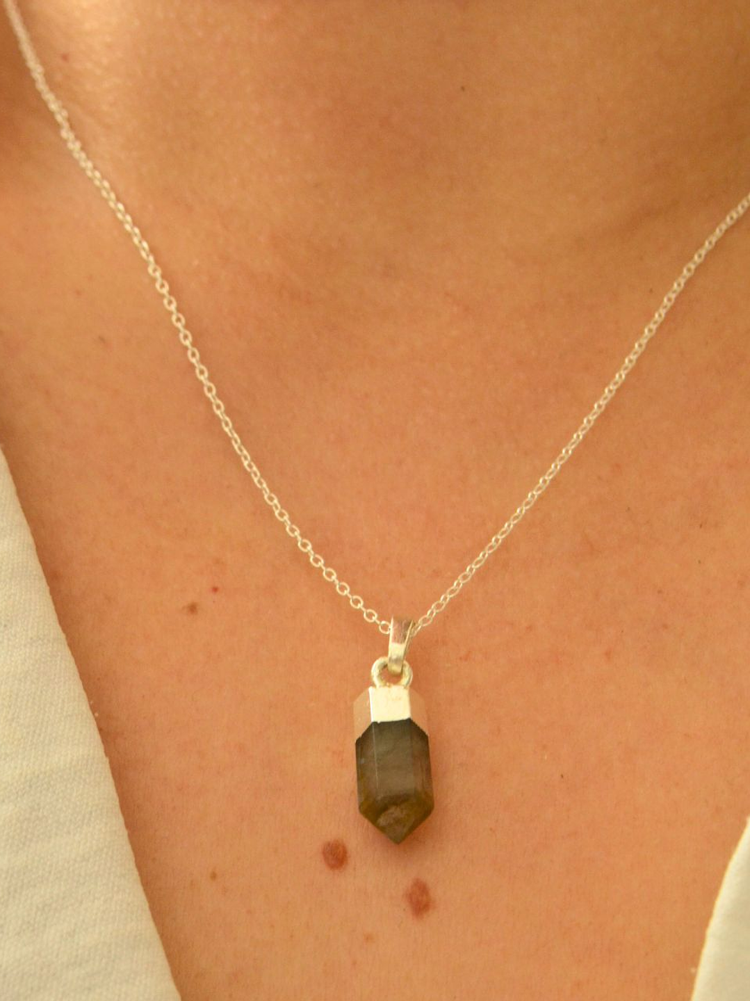 collar Punta de cuarzo 3