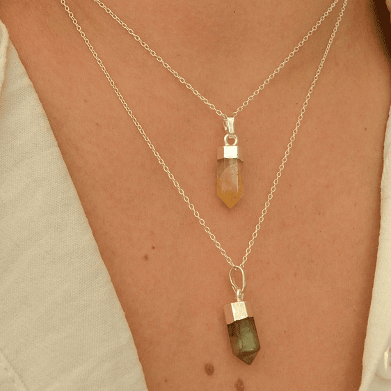 collar Punta de cuarzo 1