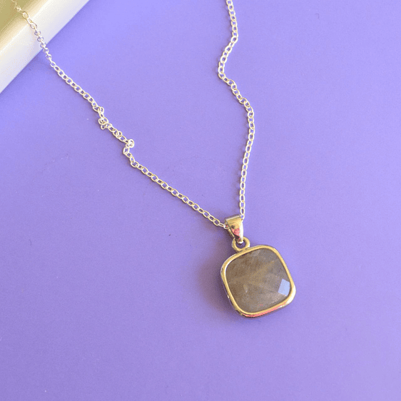 collar cuadrado Labradorita 1