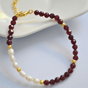 Pulsera Granate y perlitas
