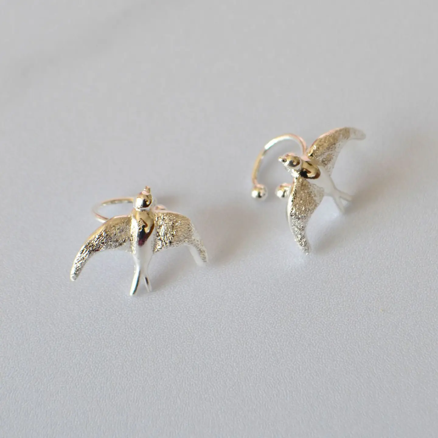 Earcuff Golondrina 1