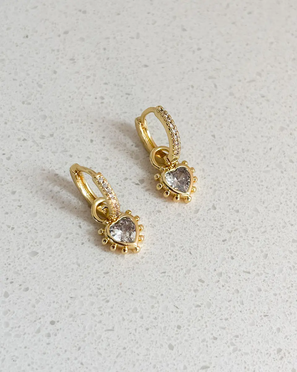 aros corazón cristal 1
