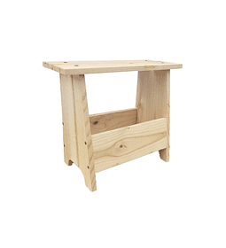 Banca Pequeña Con Almacenamiento