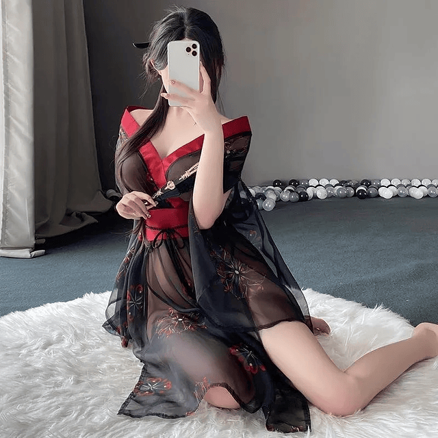 Kimono Traslúcido Negro