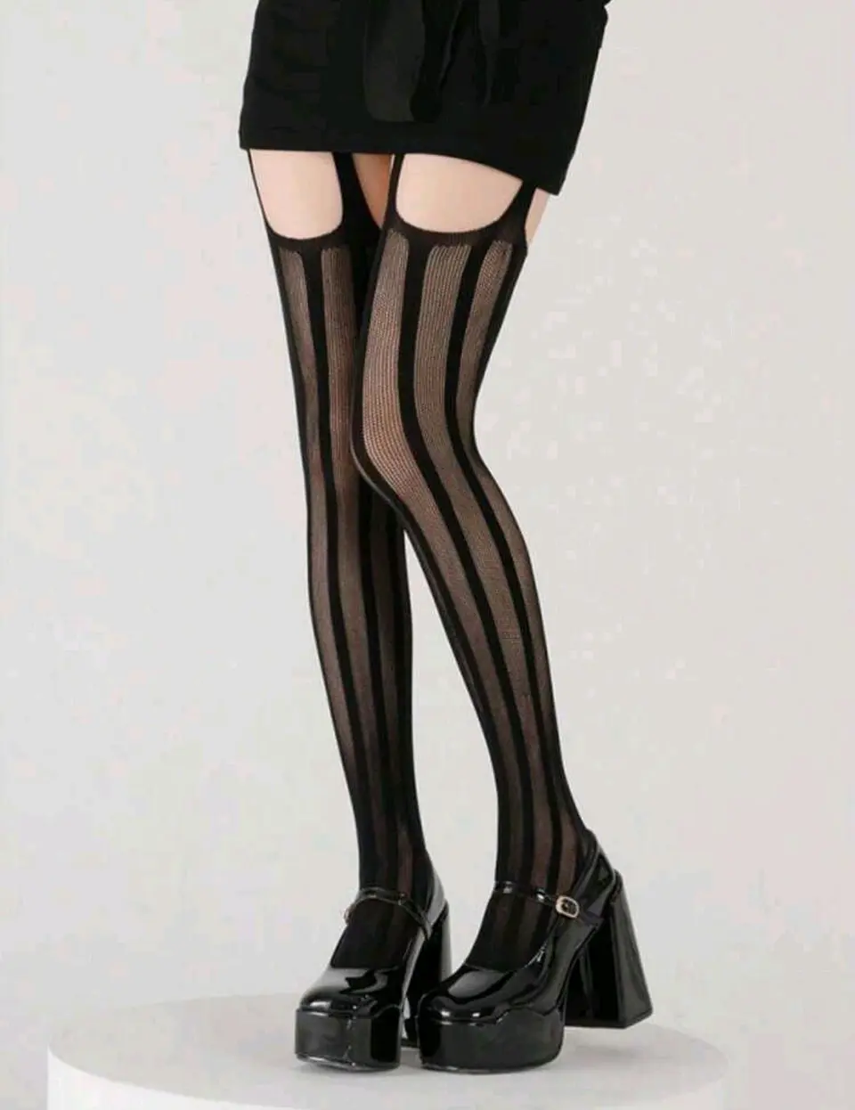 Pantimedias con Líneas Calada Negro 3