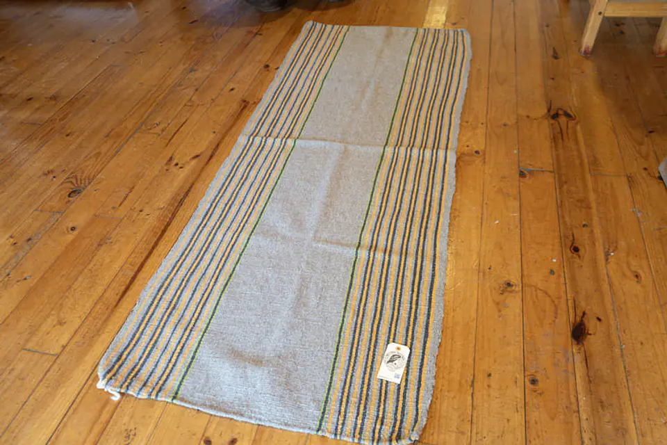 Bajada de cama mediana lisa (1.70 x 0.60) 3