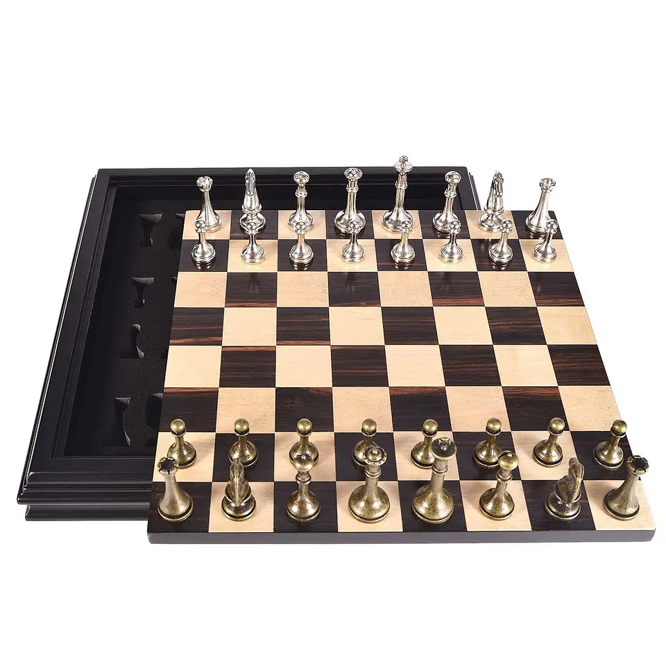 Juego de Ajedrez AMEROUS 19192 de Madera con Piezas de Metal 4