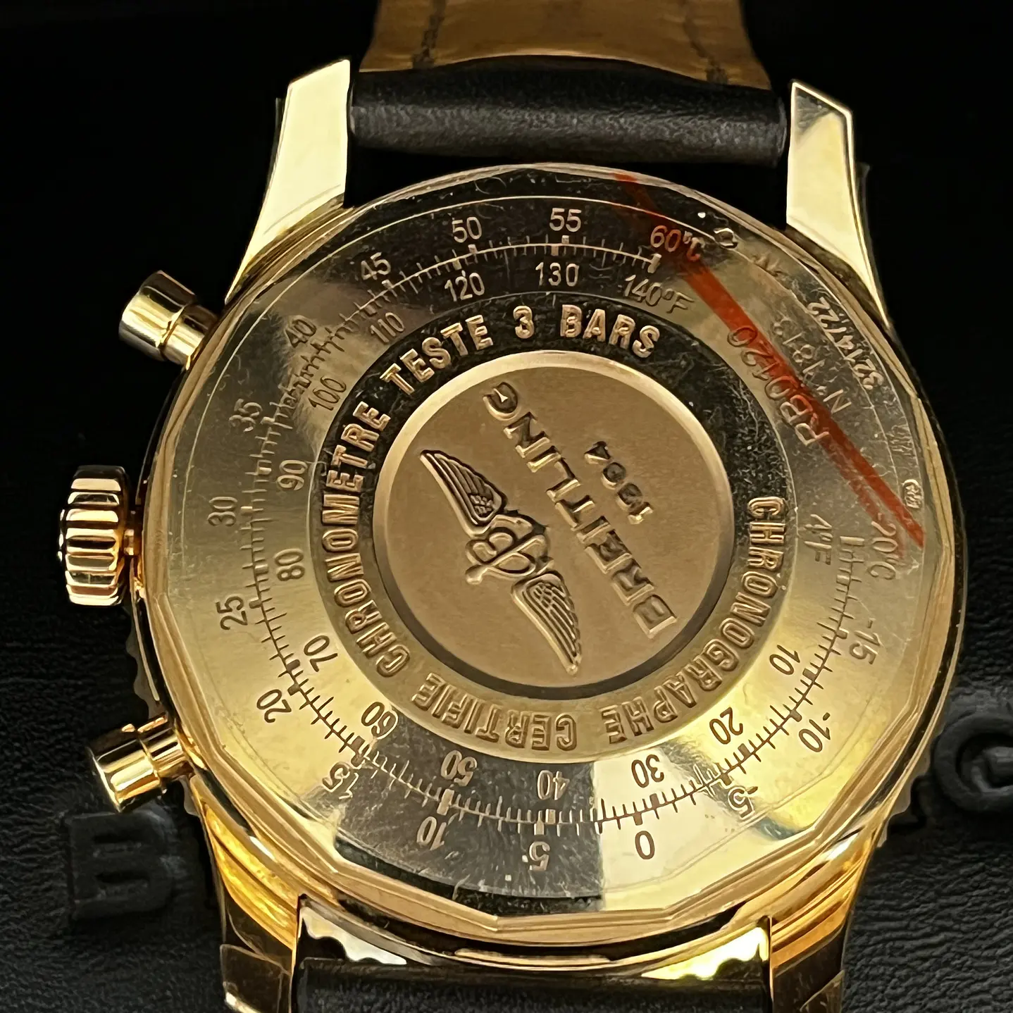 Breitling “Navitimer 01” 5