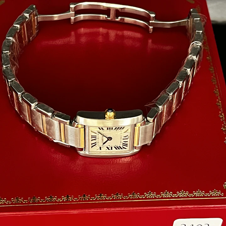 Cartier “Tank Francês” 4