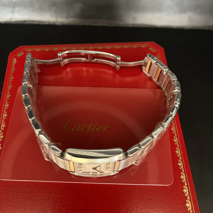 Cartier “Tank Francês” 5