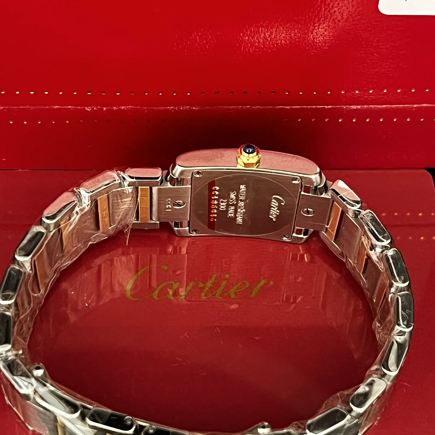 Cartier “Tank Francês” 6