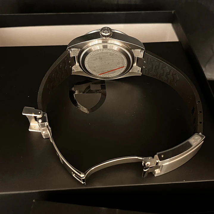 Tudor “Black Bay” 5