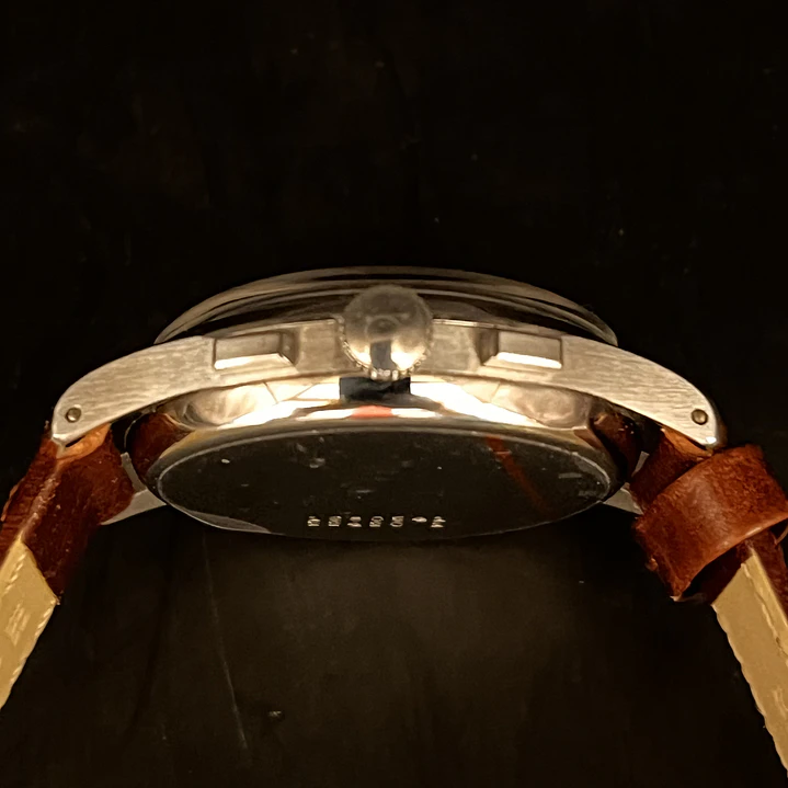 Universal Geneve “Uni-Compax” ref. 22420, anos 50  4