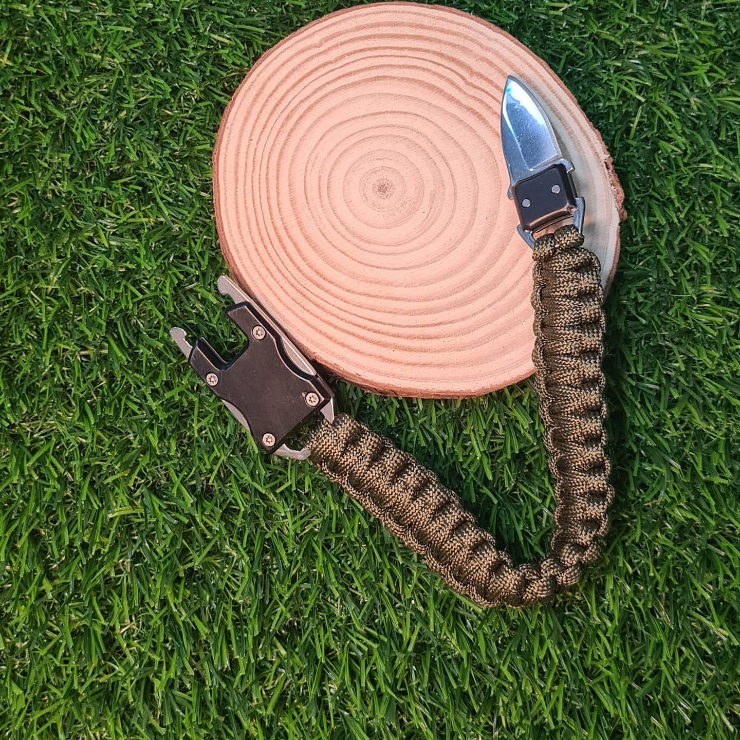 Pulsera paracord navaja