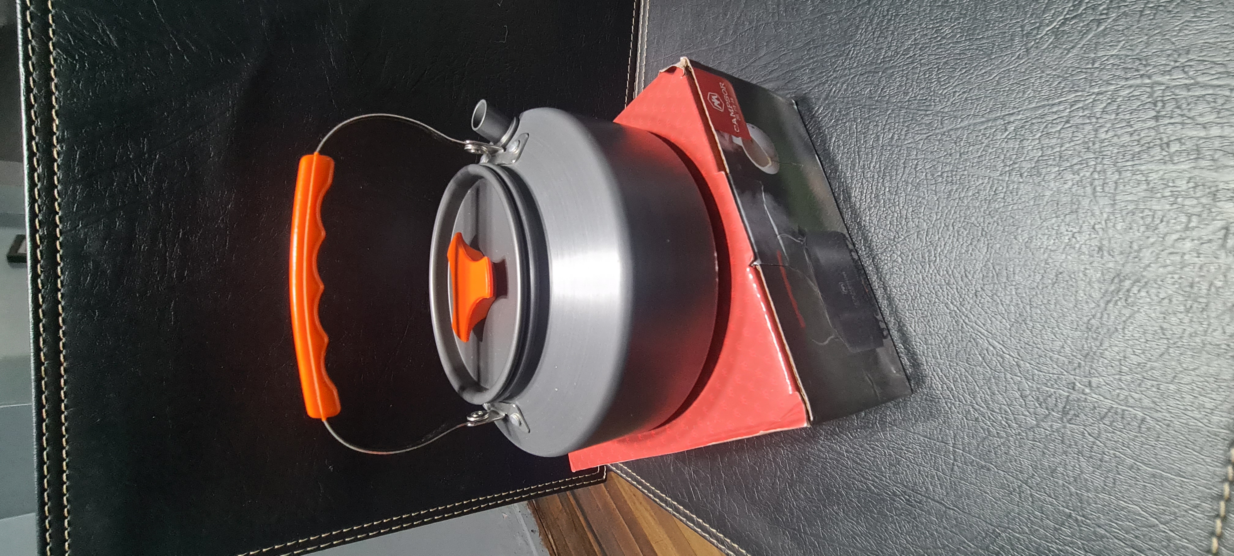 Tetera camping 1.1L