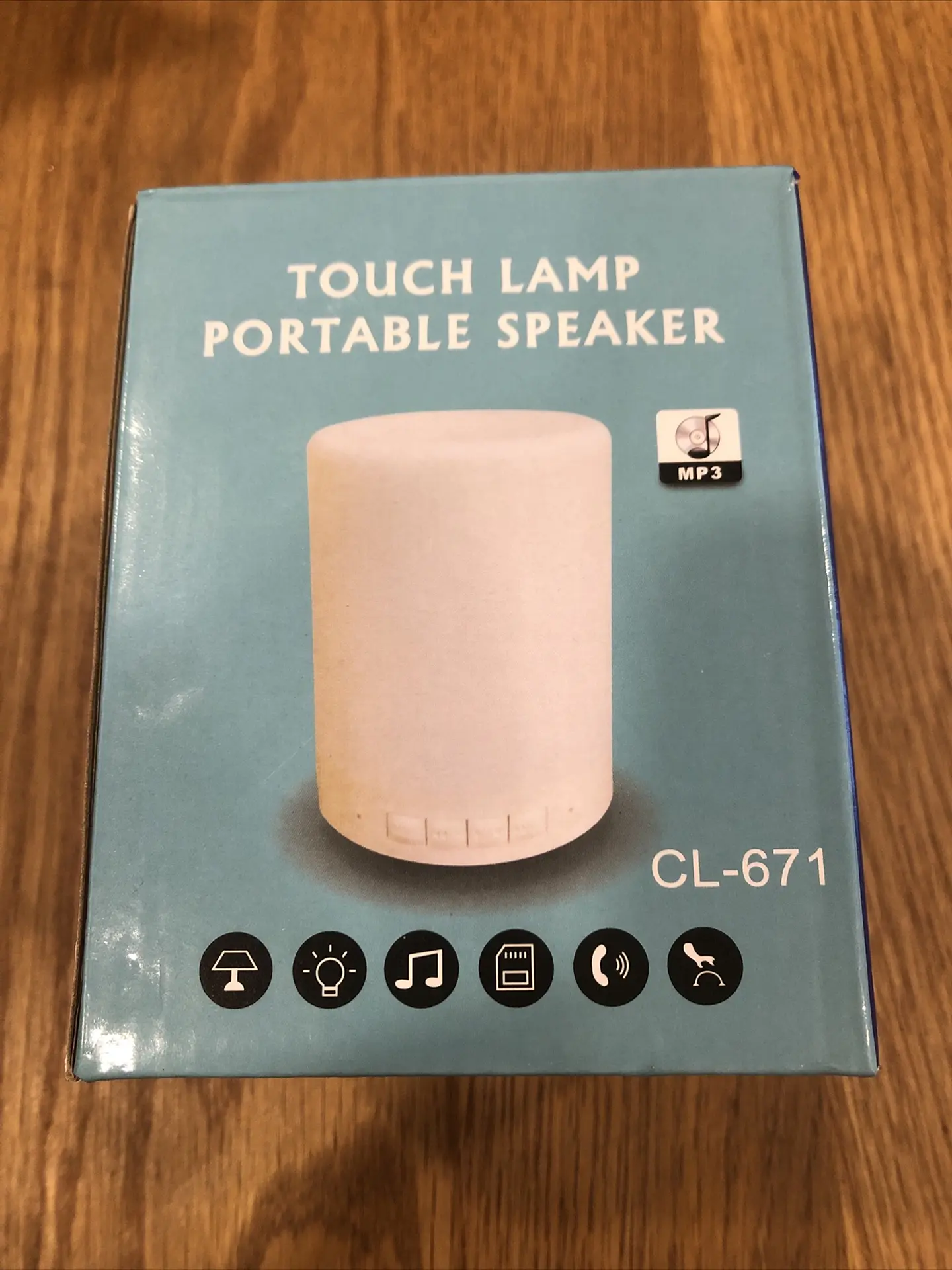 Lámpara Táctil LED con Parlante Bluetooth Portátil CL-671 3