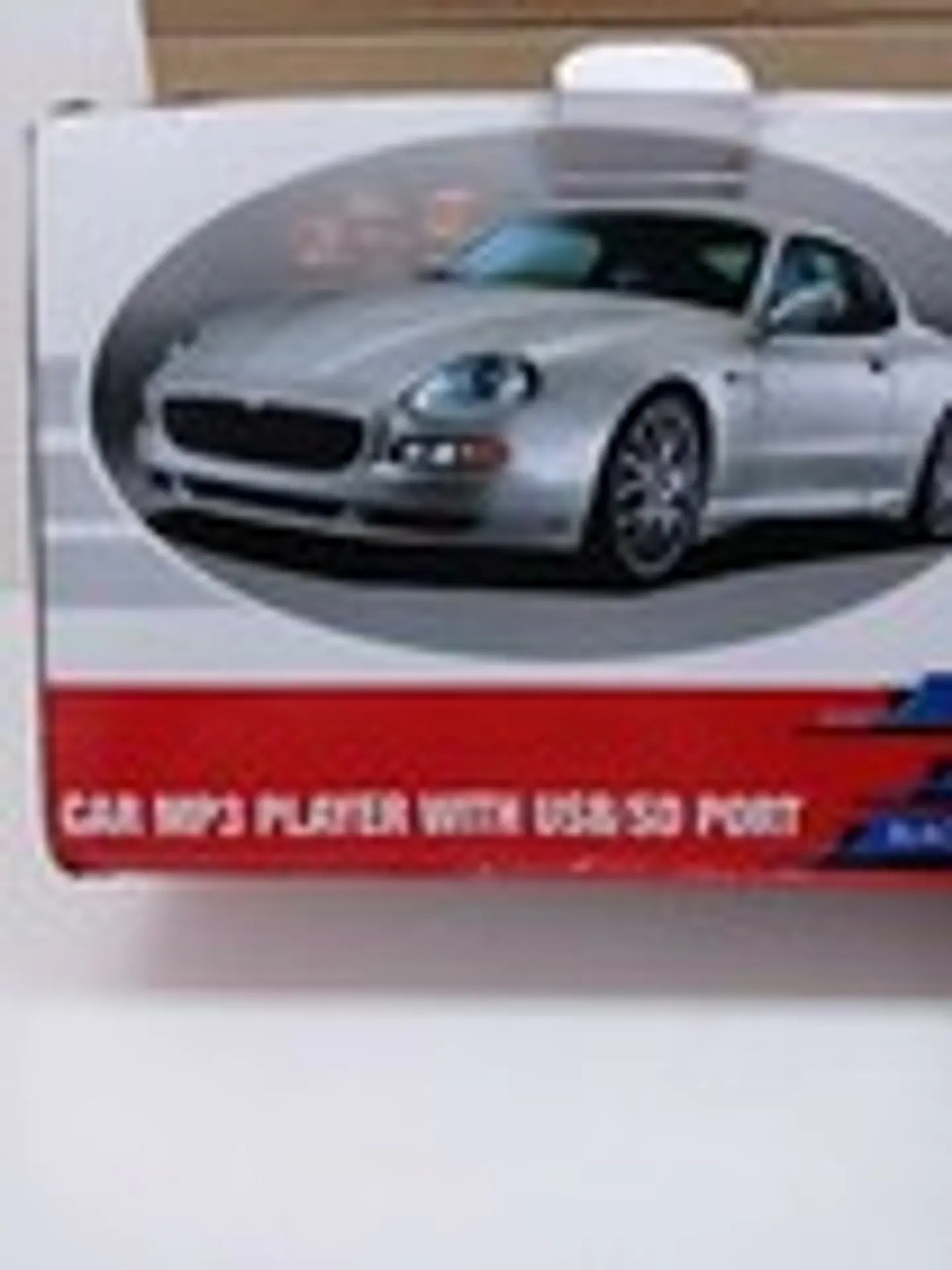 Radio Auto MP3 Player USB/SD 60W x 4 Canales con Control Remoto y Pantalla LCD 2