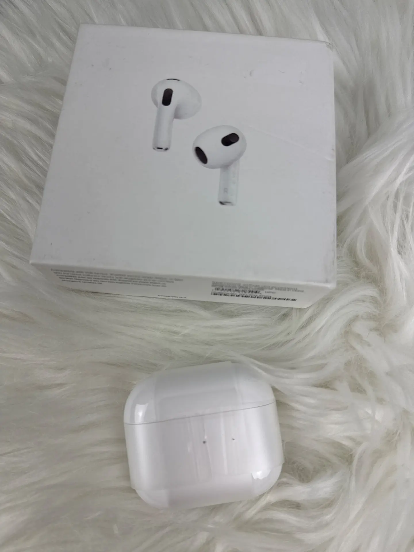 Audífonos Inalámbricos Bluetooth con Estuche de Carga 1