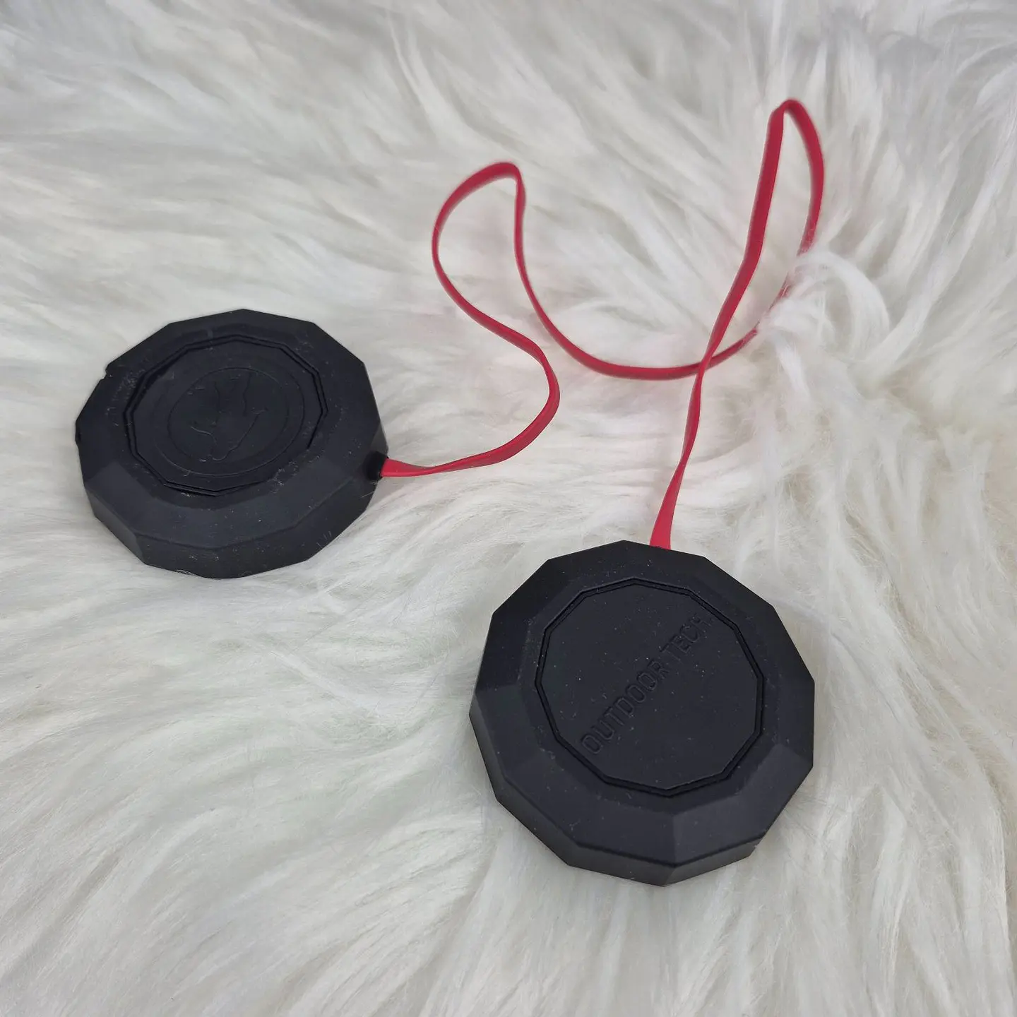 Audífonos Inalámbricos para Casco Outdoor Tech Chips 1