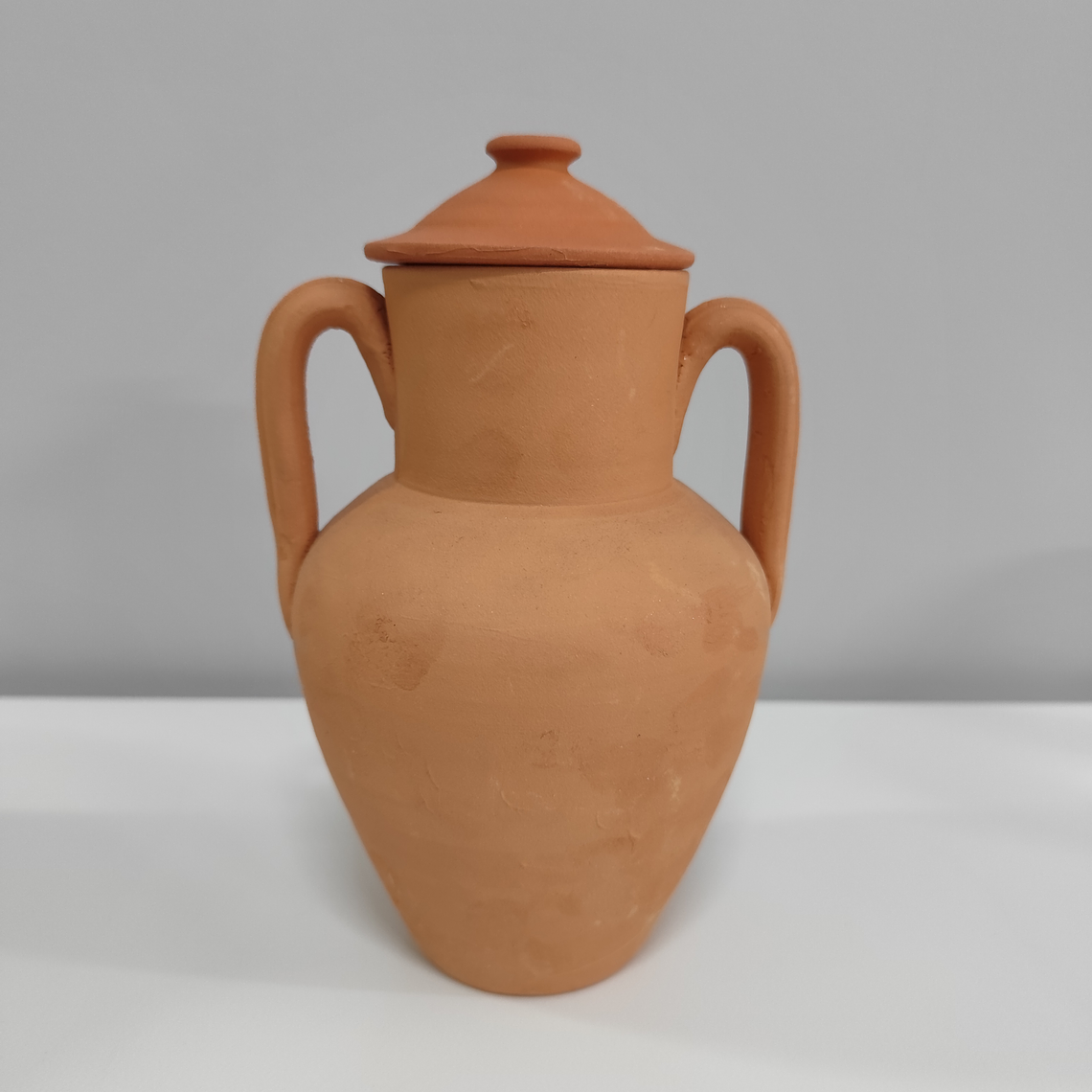 Quartinha de barro com asa - 20cm  1