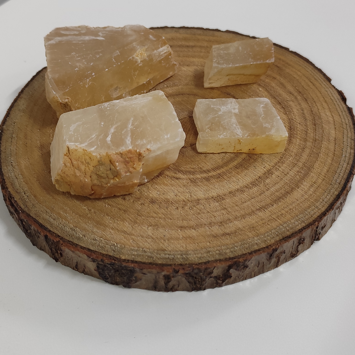 Calcite Amarela [pequena} 4