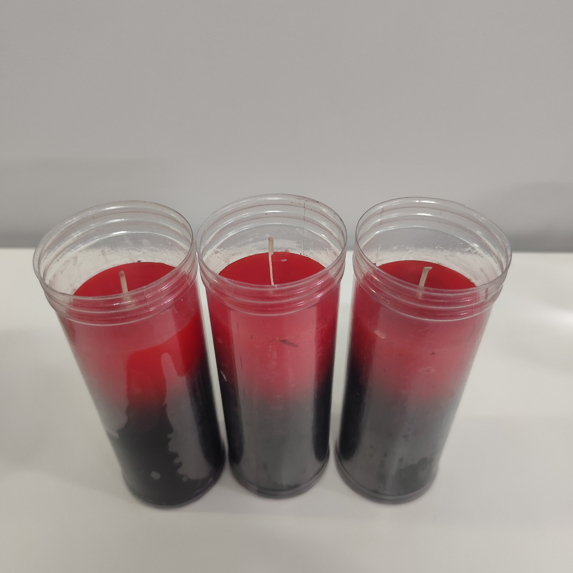 Vela de Copo | Vermelha e Preta 1