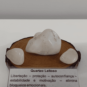 Quartzo Leitoso Português (grande)