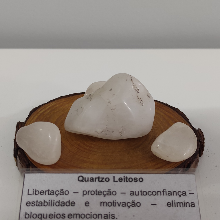 Quartzo Leitoso Português (grande) 1