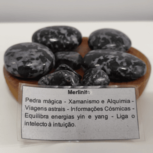 Merlinite (cristal pequeno)