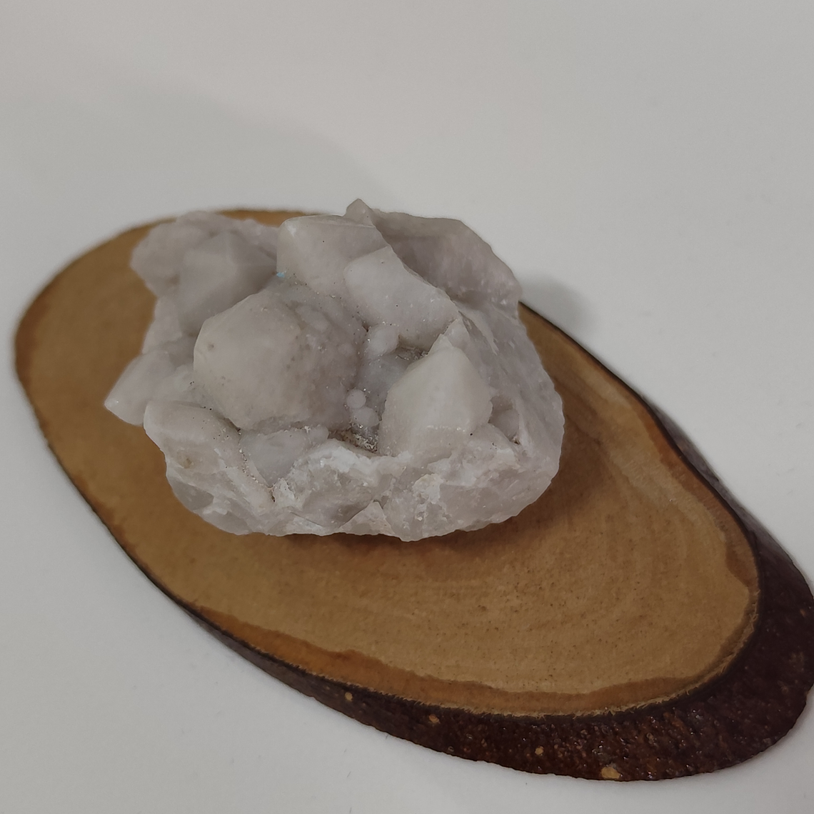 Drusa de Quartzo Leitoso 2