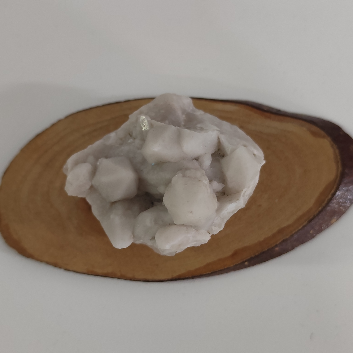 Drusa de Quartzo Leitoso 4